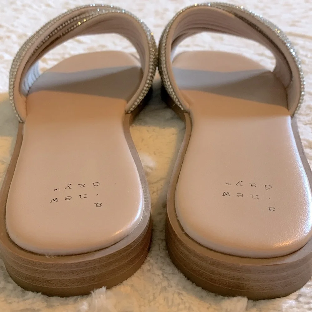 Silver Slides. - Picture 2 of 3